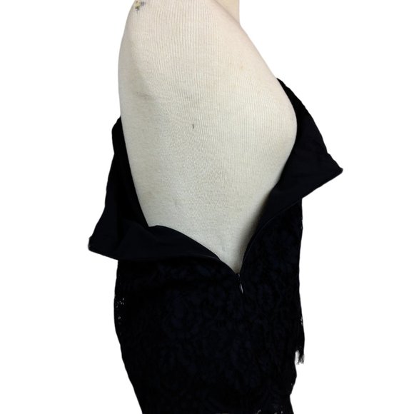 NWT Leyden Asymmetric Lace Floral Top - L / Black - Picture 2 of 6